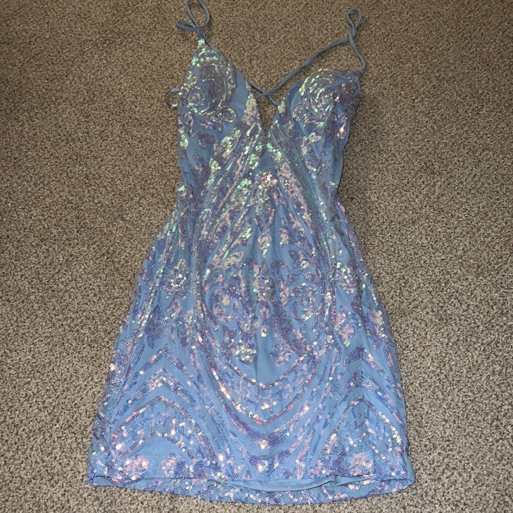 BLUE SPARKLY HOMECOMING MINI DRESS
